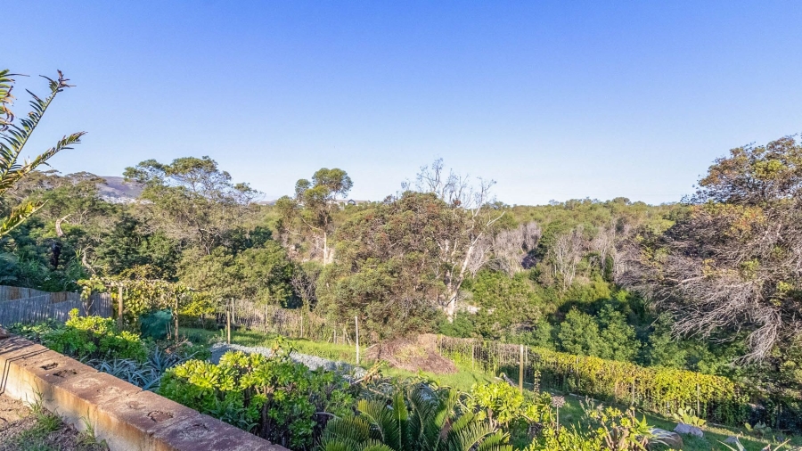 9 Bedroom Property for Sale in Onrus Western Cape
